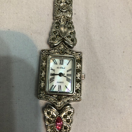 Le Chat Ladies Sparkling Ladies Wristwatch.