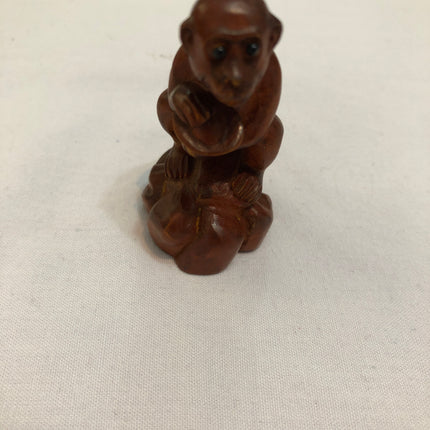 Carved Boxwood Netsuke (Signed)
