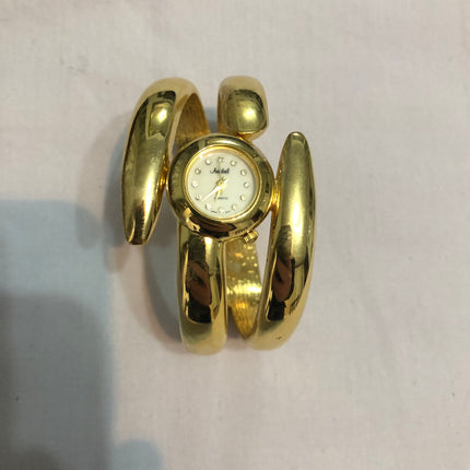 Annibel Ladies Fashion Bracelet Wristwatch.