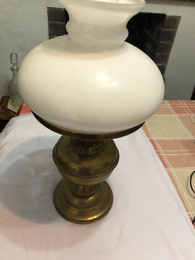 Vintage Duplex Oil Lamp.