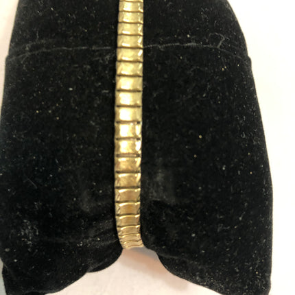 Ladies Mechanical Sekonda Wristwatch.