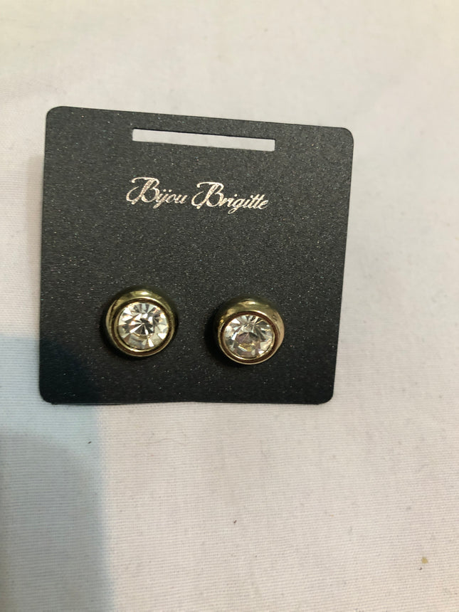 Ladies Modern Sparkly Earrings.