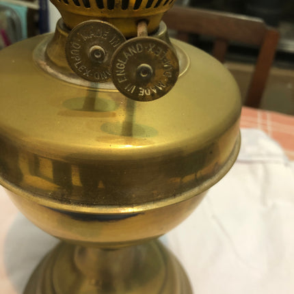 Vintage Duplex Double Wick Oil Lamp.