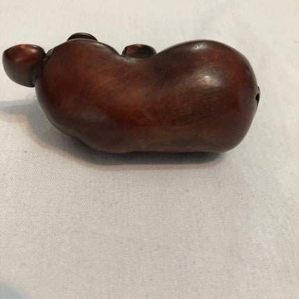 Vintage Carved Japanese Boxwood Netsuke.