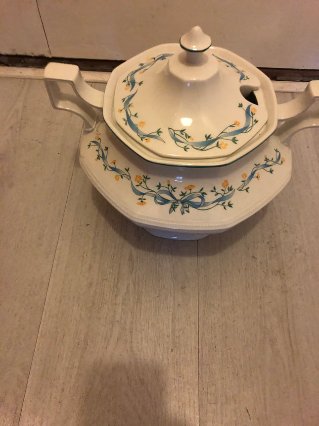 Johnson Bros Eternal Beau Soup Tureen.