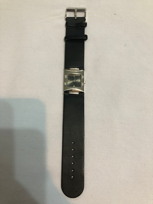 Brand New Unbranded Ladies Fashion Wristwatch.