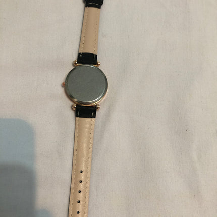 Brand New Unbranded Ladies Wristwatch.