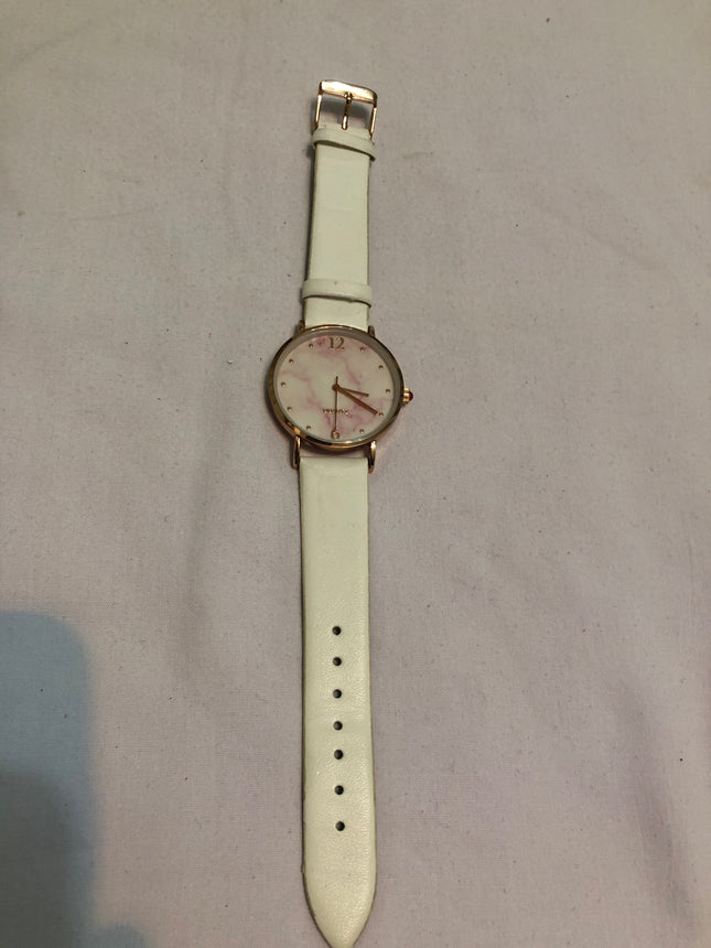 Brand New Unbranded Ladies Wristwatch.