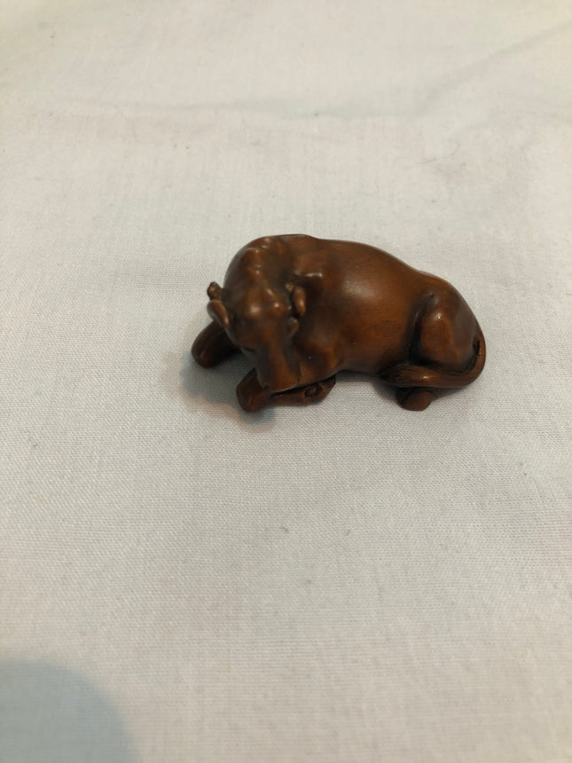 Vintage Carved Japanese Boxwood Netsuke.