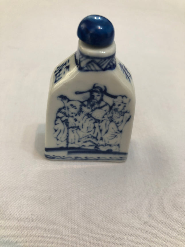 Oriental Porcelain Snuff/Scent Bottle.