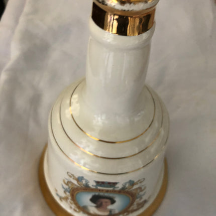 Queen Elizabeth 11 Commemorative Decanter.