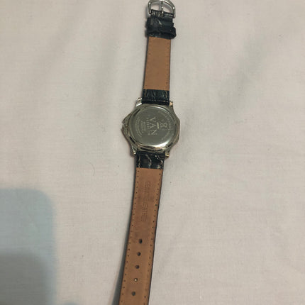 Van Peterson Ladies Fashion Wristwatch.