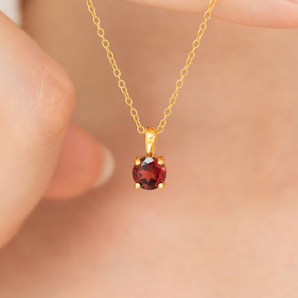 Garnet Solitaire Pendant Necklace in 18k Gold Vermeil
