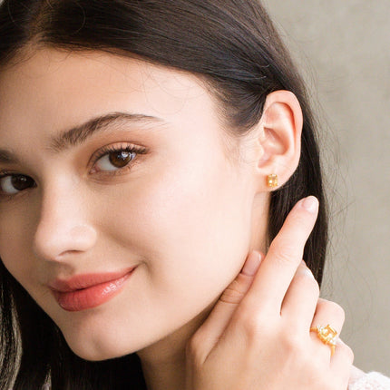 Citrine Oval Earrings in 18k Gold Vermeil