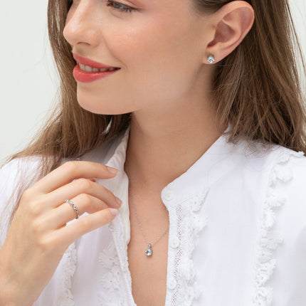Sky Blue Topaz Solitaire Pendant Necklace in Sterling Silver