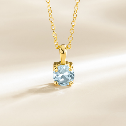 Sky Blue Topaz Solitaire Pendant Necklace in 18k Gold Vermeil