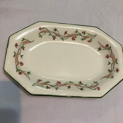 Johnson Bros Eternal Beau Gravy Boat & Stand.