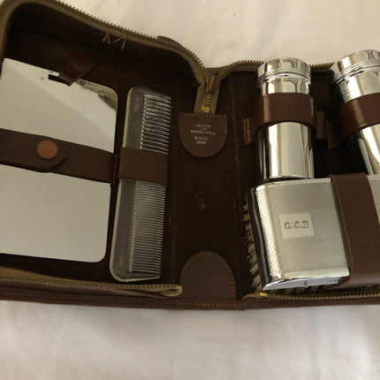Gentleman’s Grooming Travel Case & Acessories