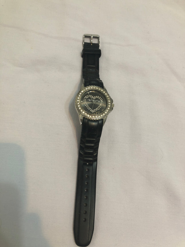 Red Herring Ladies Fashion Wristwatch.