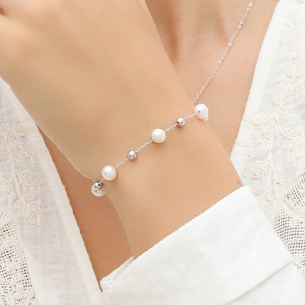 Pearl Bracelet in Sterling Silver
