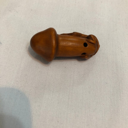 Vintage Carved Erotic Japanese Boxwood Netsuke.