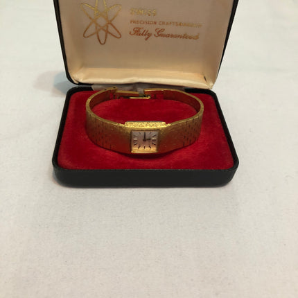 Vintage Ladies Gold Tone Rotary Wristwatch.