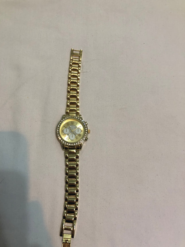 Brand New Ladies Fashion Watch.