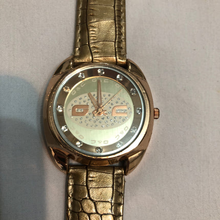 G & C Ladies Fashion Wristwatch.