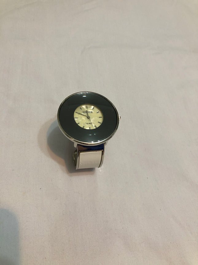 Terner Ladies Bracelet Wristwatch.