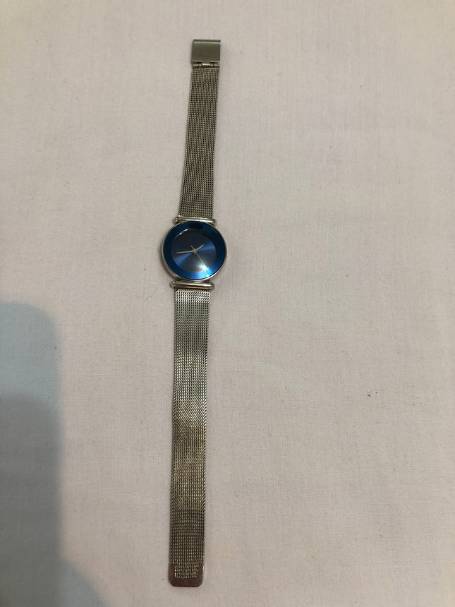 Unbranded Ladies Wristwatch.