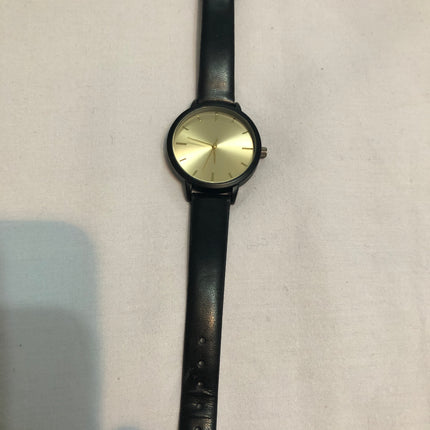 Unbranded Ladies Fashion Wristwatch.