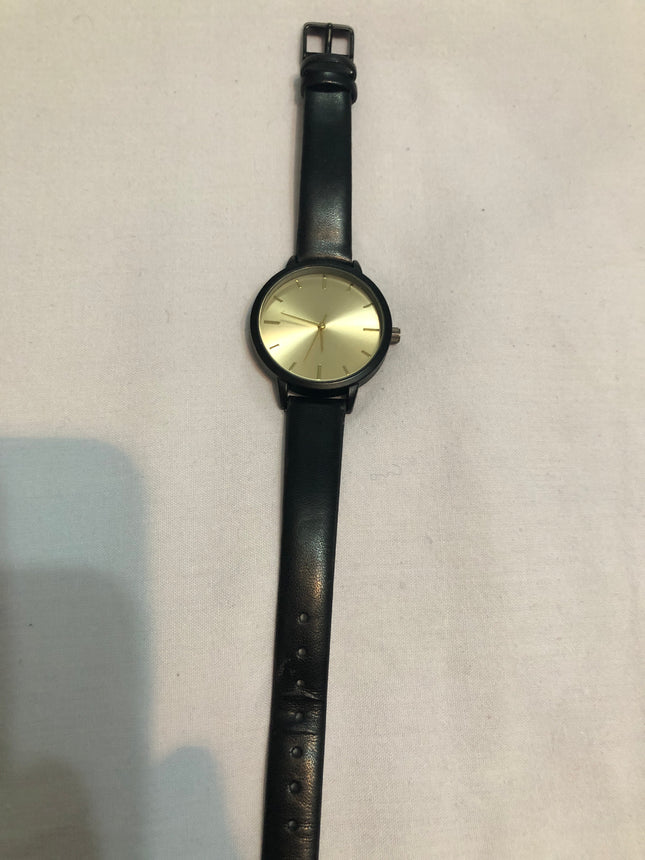 Unbranded Ladies Fashion Wristwatch.