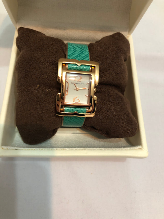 BCBGMAXAZRIA Ladies Wrist Watch In Original Box.