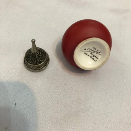 Ceramic Oriental Snuff/Scent Bottle.