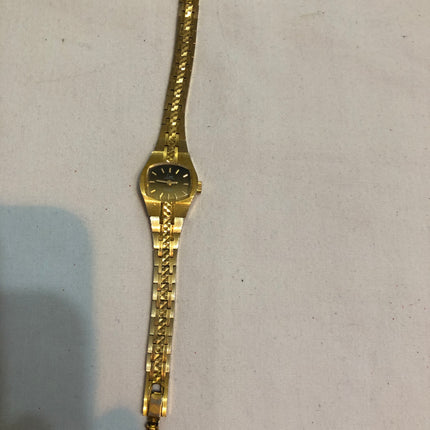 Limit International 17 Jewels Ladies Wristwatch.