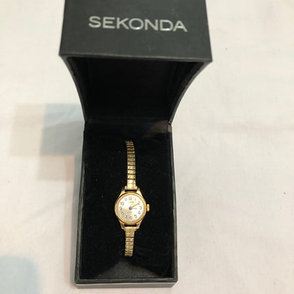 Ladies Mechanical Sekonda Wristwatch.
