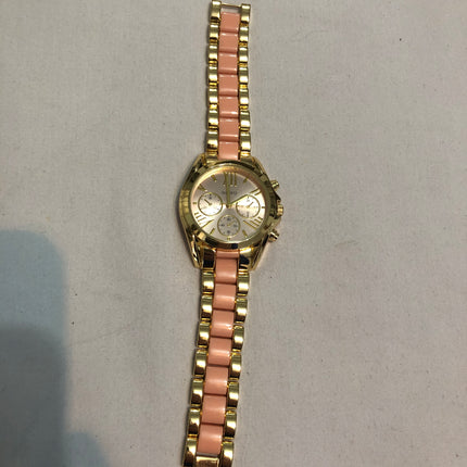 Lovely Ladies Fashion Wristwatch.
