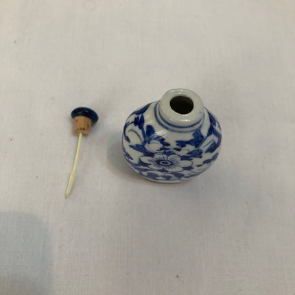 Oriental Porcelain Snuff/Scent Bottle