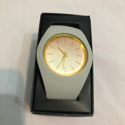 Brand New Unbranded Ladies Wristwatch.
