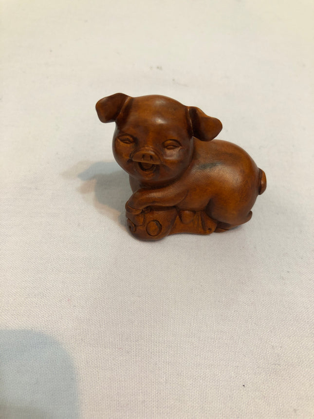 Carved Boxwood Netsuke (Signed).
