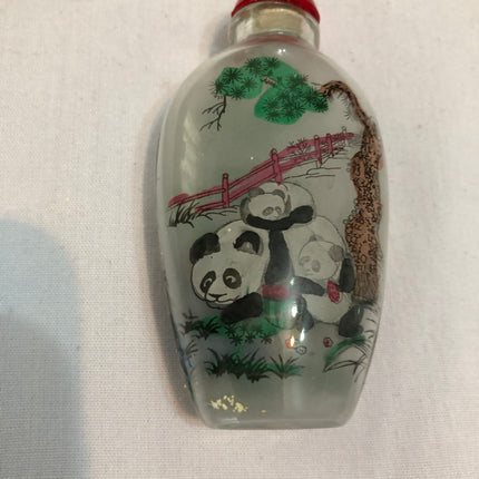 Inside Painted Oriental Snuff/Scent.