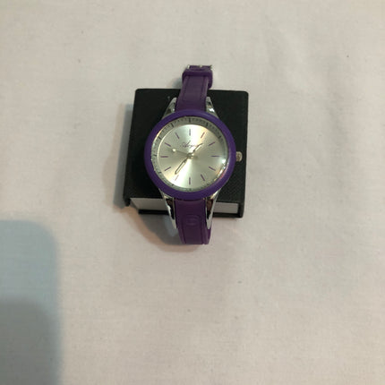 Aoya Ladies Fashion Wristwatch.