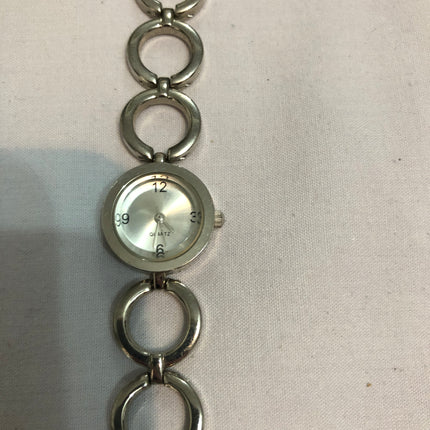 Unbranded Quartz Ladies Fashion Wristwatch.