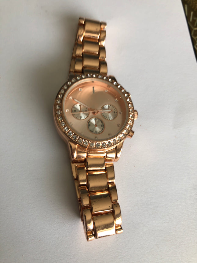 Unbranded Wristwatch.