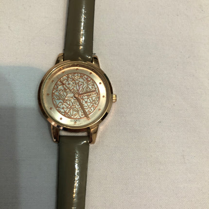 Unbranded Ladies Wristwatch.