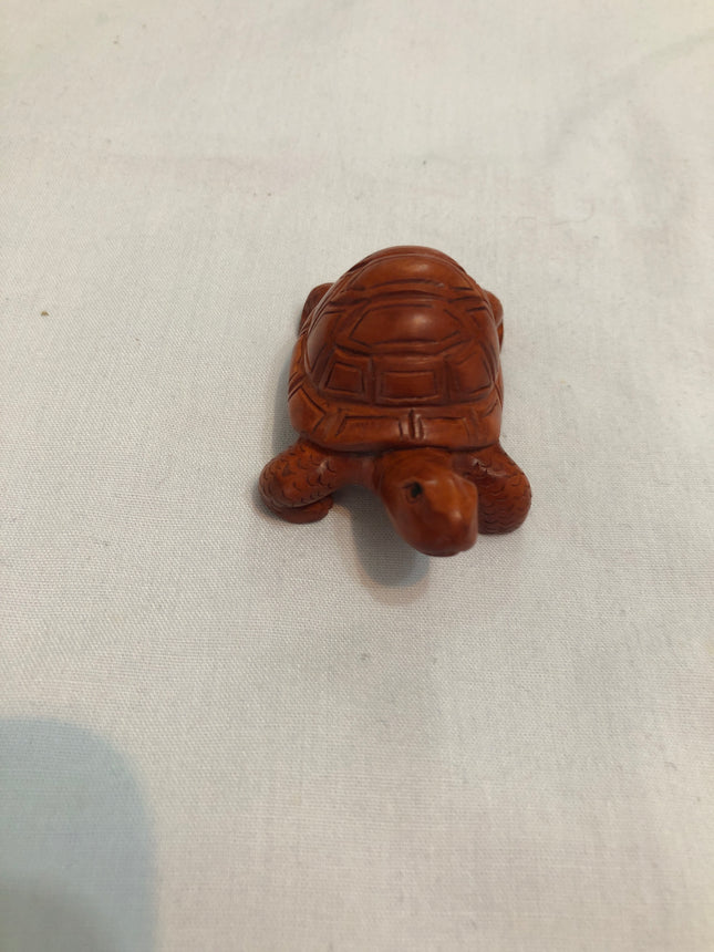 Vintage Carved Japanese Boxwood Netsuke.