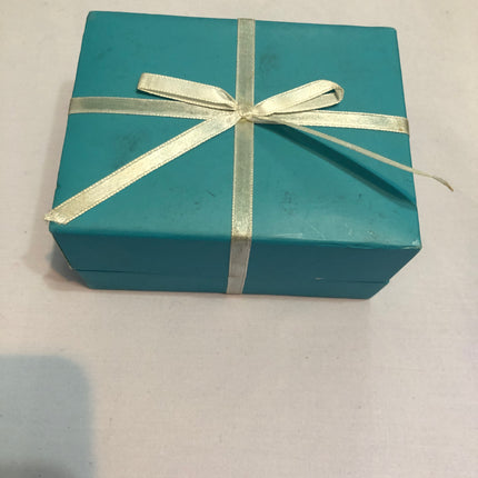 Limit Ladies Watch & Jewellery Collection.