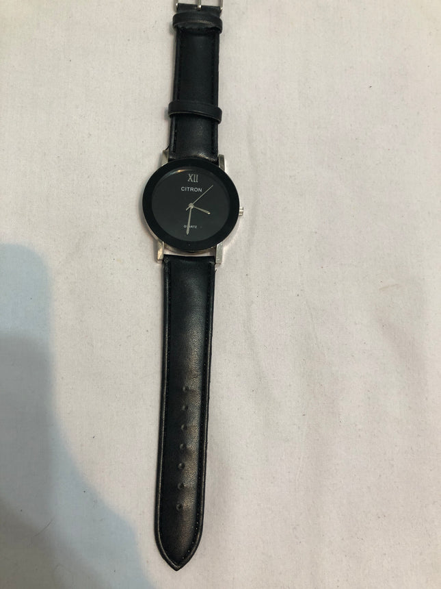 Citron Unworn Quartz Wristwatch.