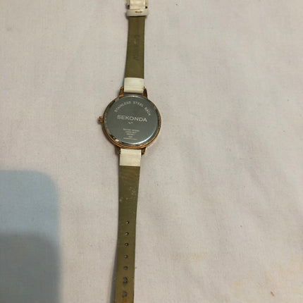 Ladies Sekonda Fashion Wristwatch.