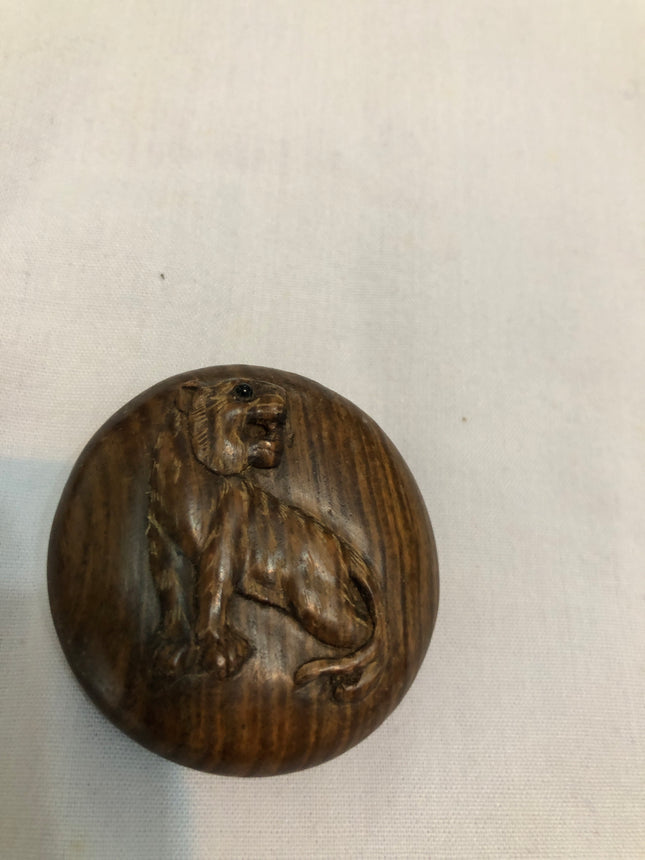 Vintage Carved Japanese Wood Netsuke.